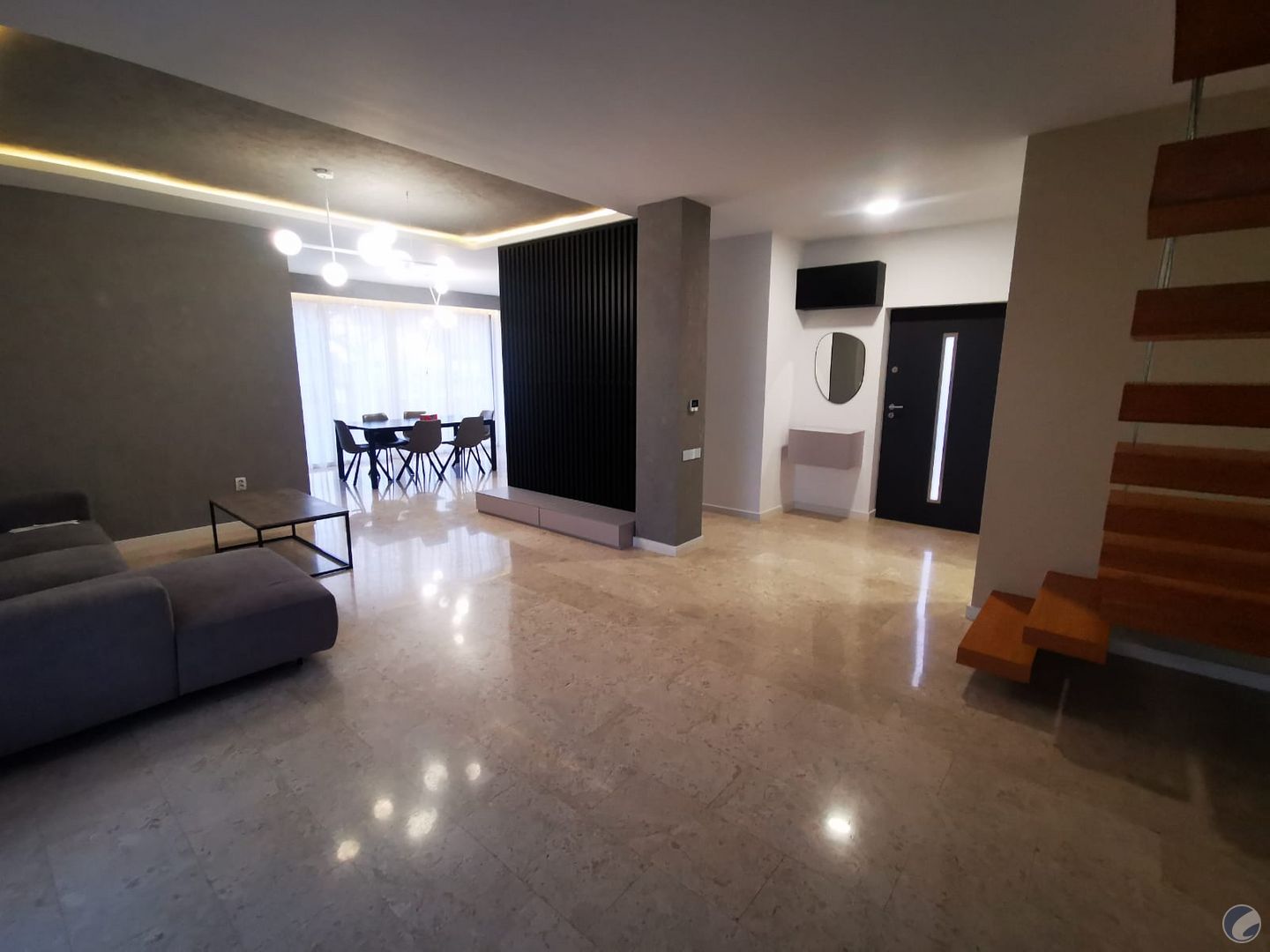 VILA NOU MODERNA SI TEREN IASI BUCIUM LA STRADA LANGA HANUL 3 SARMALE