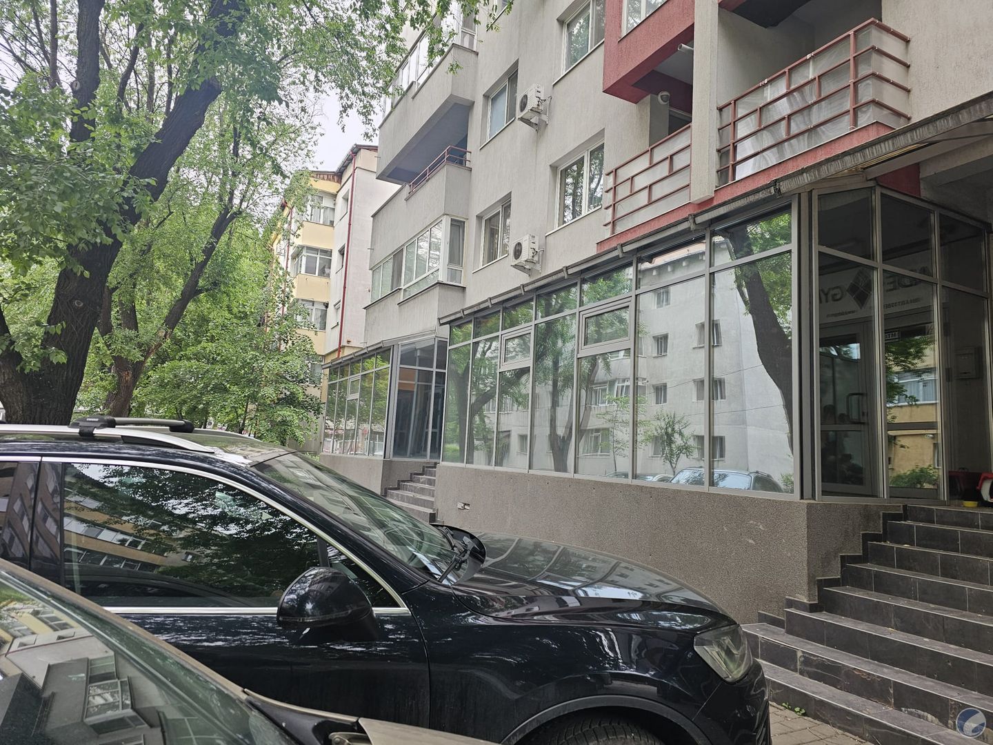 SPATIU COMERCIAL 130-160-310 MP IASI NICOLINA PT CLINICA MEDICALA SAU ALTE ACTIVITATI