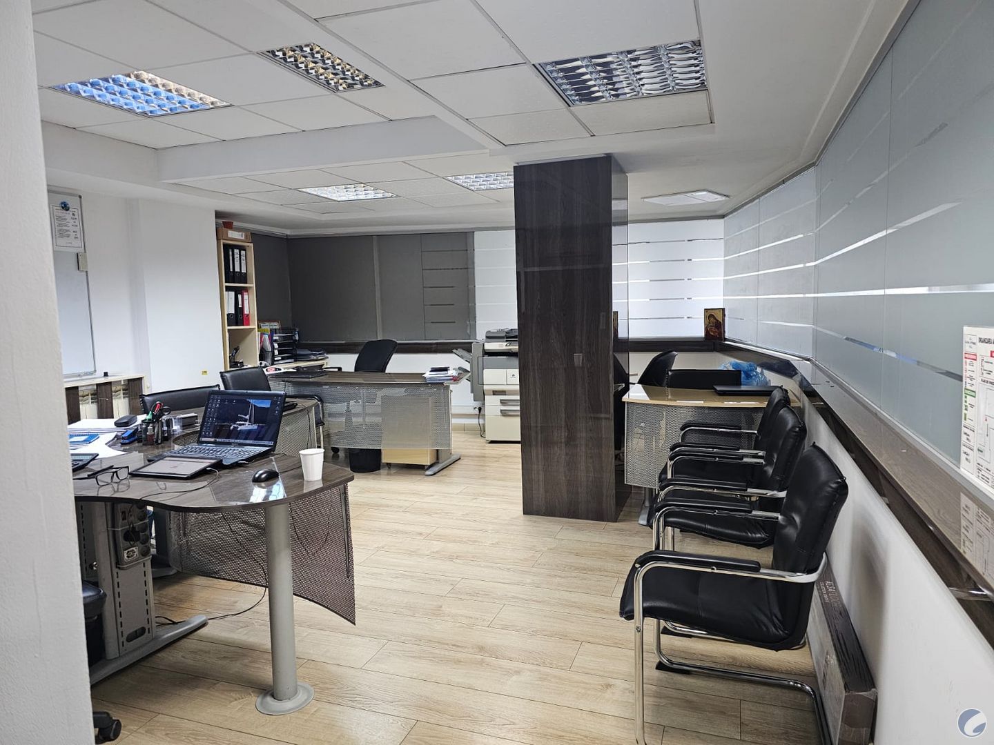 SPATIU BIROURI 53 MP MODERN AMENAJAT SI MOBILAT IASI ULTRACENTRAL  BDUL STEFAN CEL MARE 