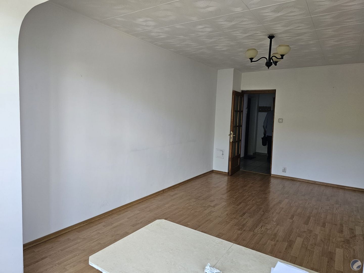 Apartament cu 2 camere decomandat si garaj  Iasi Centru gara 