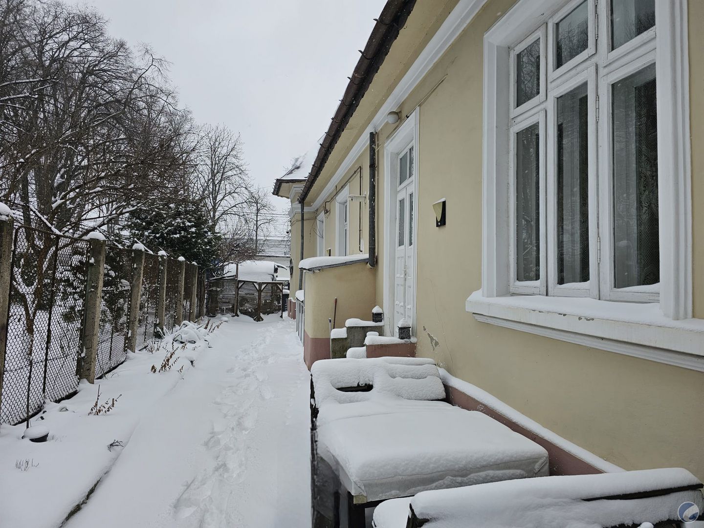 CORP CASA 165 MP SI TEREN 270 MP IASI COPOU LANGA STADION PARCUL EXPOZITIEI