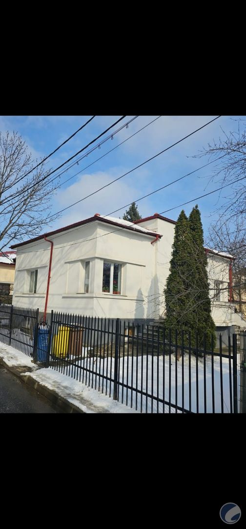 VILA FRUMOASA SI TEREN IASI COPOU