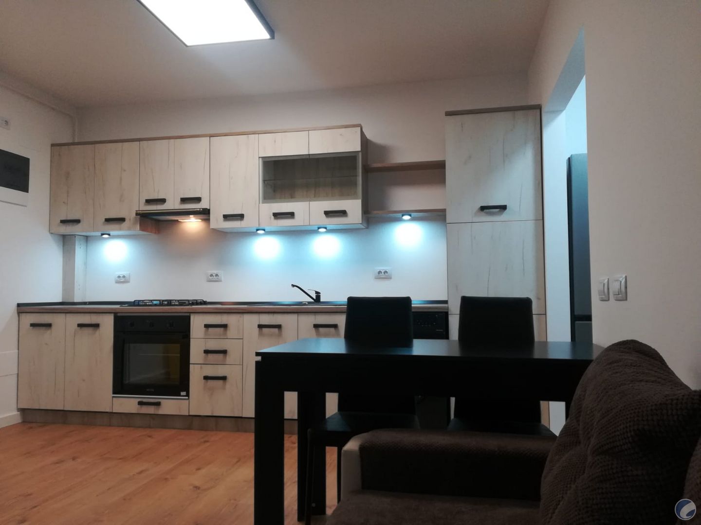 Apartament cu 2 camere și loc de parcare bloc nou Iași capăt Păcurari